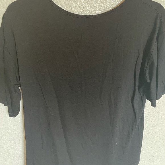 Black and white shirt tee shirt. Good Condition Worn once. Size M - Picture 3 of 3